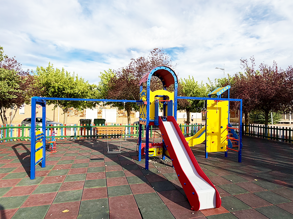 Parque-infaltil_La-Gineta-Albacete_01